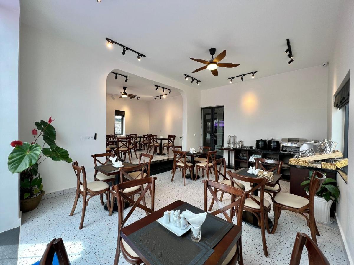 Hotel Khach San Lilac Da Lat